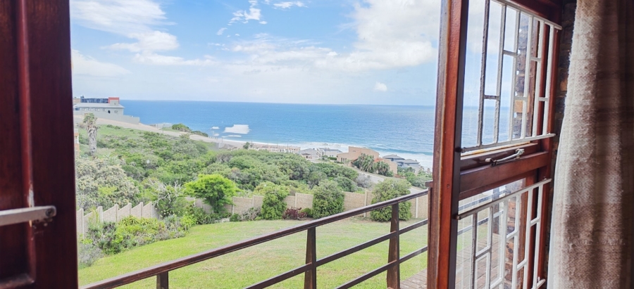 3 Bedroom Property for Sale in Dana Bay Western Cape